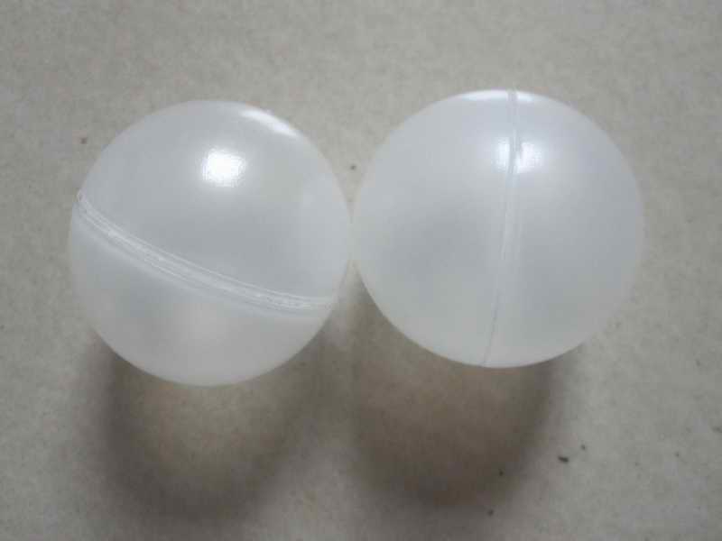 「液面覆盖球」液面覆盖球主要用于液面上层履盖作用